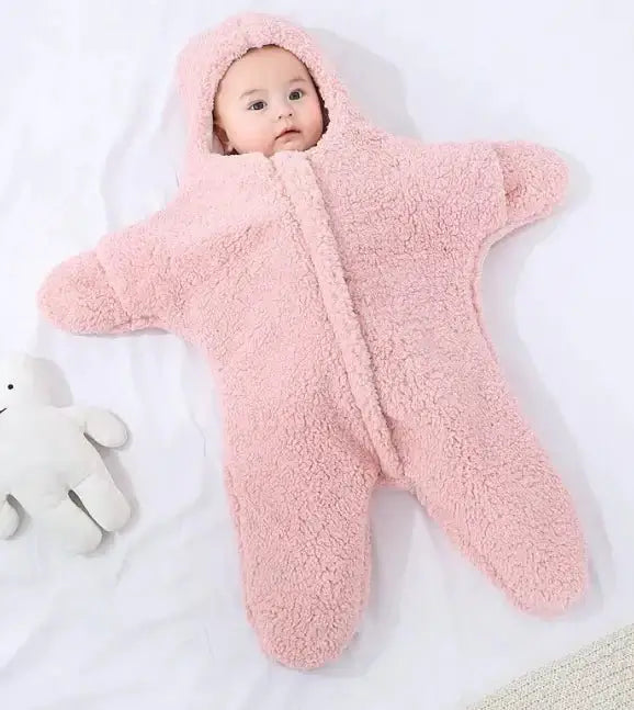 Soft Minimalist Baby Quilt – Comfort for Newborns